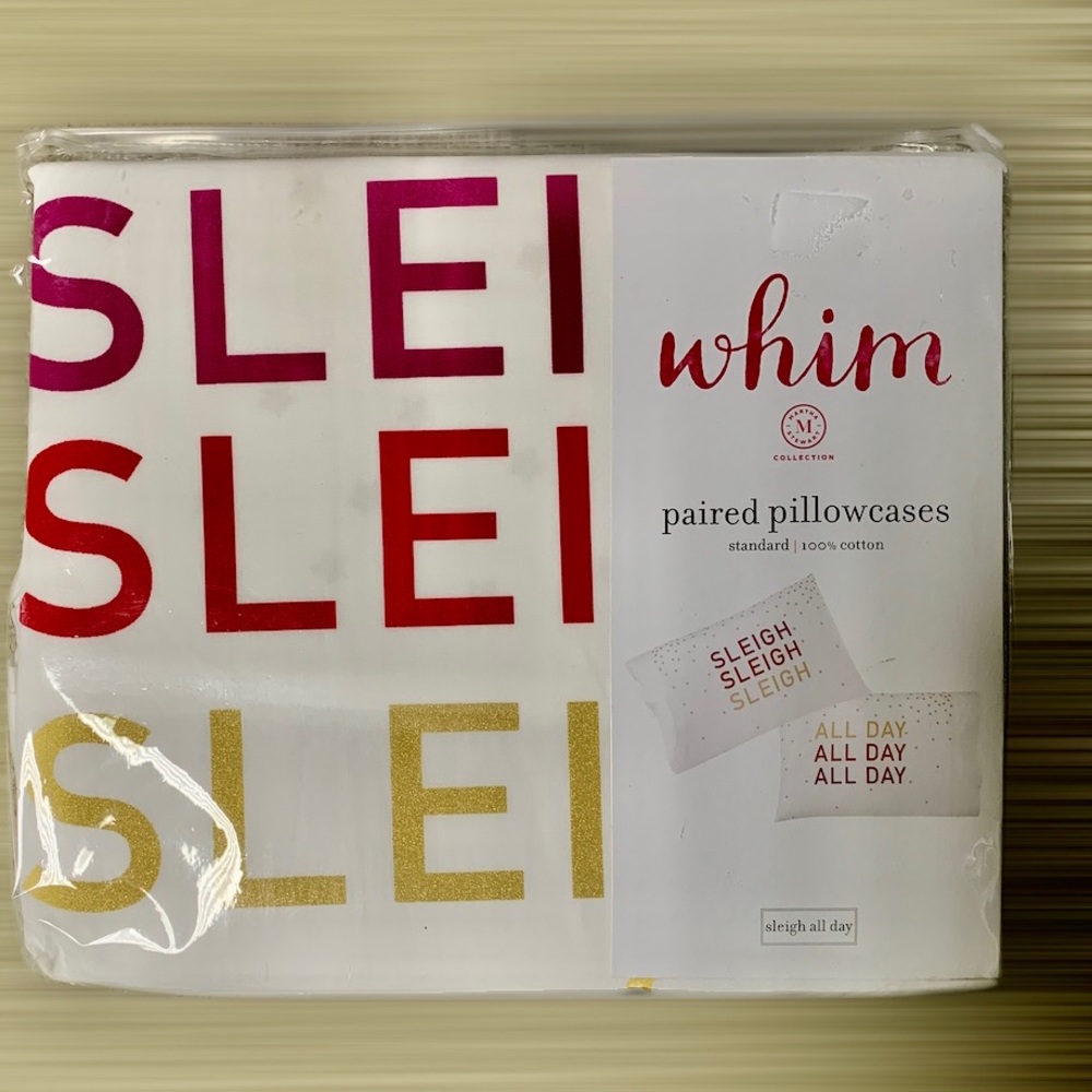 Clearance ⚠️final offer⚠️ Whim Martha Stewart 2 pillowcases sleigh all day - Picture 2 of 4
